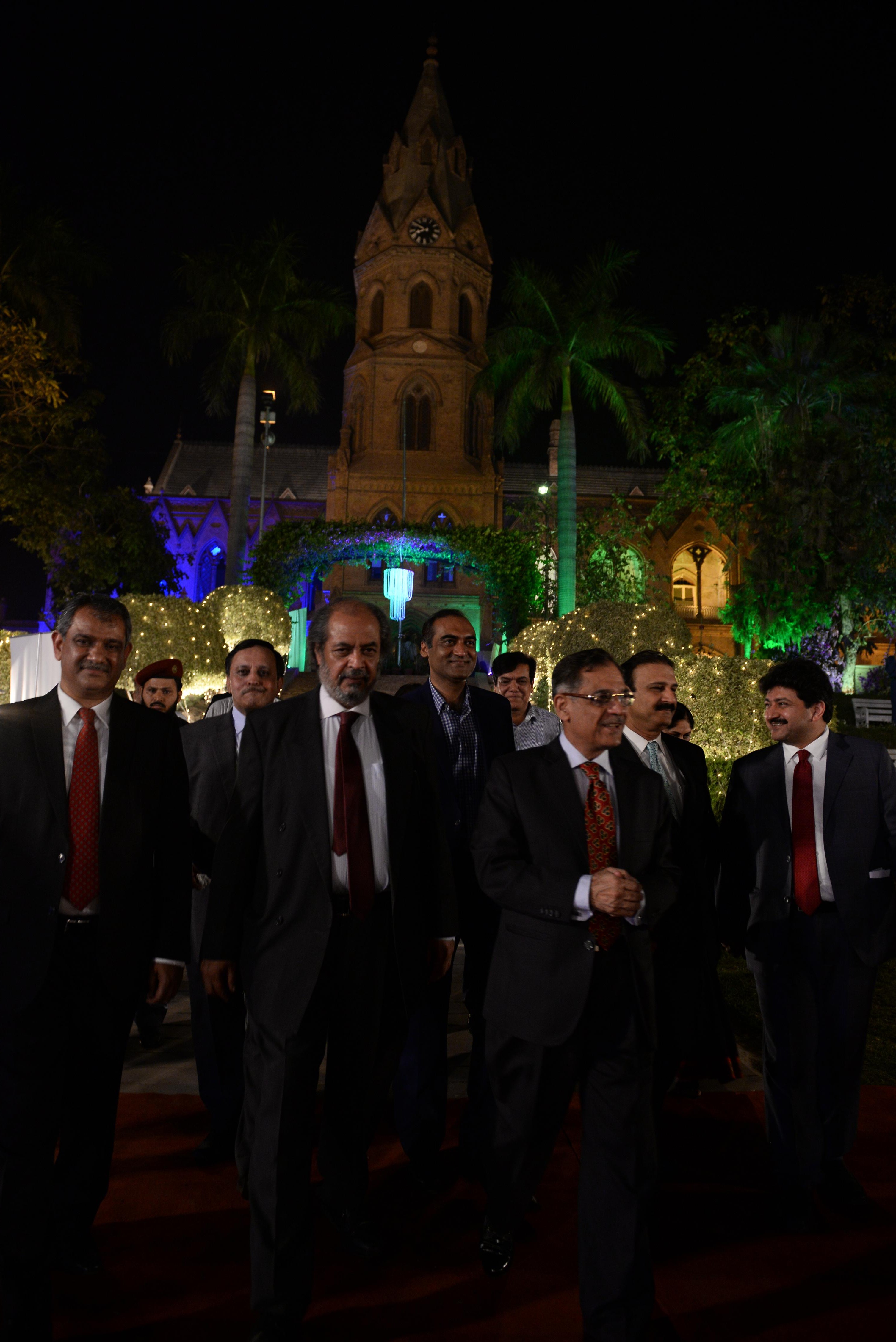 Justice Saqib Nisar with Executive Members of Old Ravians